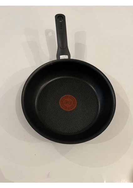 Titanyum Difüzyon Tabanlı Wok 28 cm Tava