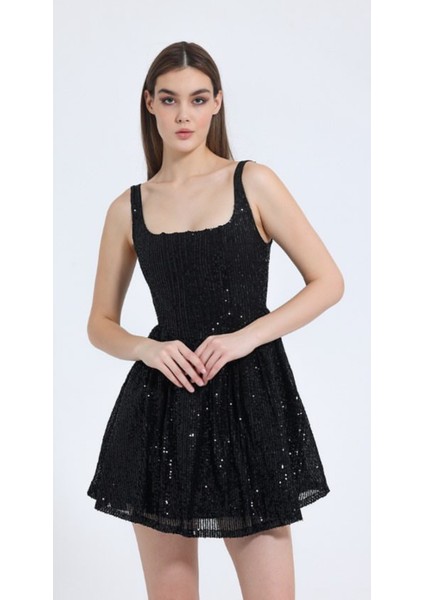 Siyah Pul Detay Askılı Elbise indirimleri