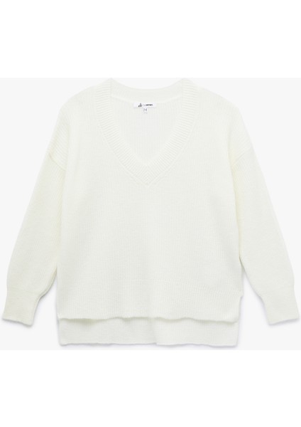 Uzun Kollu V Yaka Triko Kazak