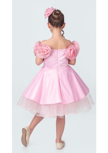 aden Gül Detaylı Tokalı Kayık Yaka Saten Kabarık Abiye Doğum Günü Parti Kostüm Kız Çocuk Elbise modelleri