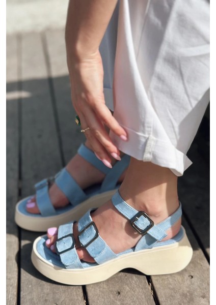 Neslon Süet Toka Detaylı Kadın Sandalet Bebek Mavisi indirimleri