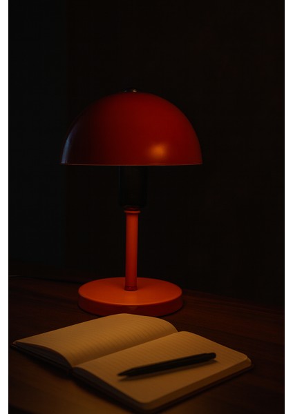 Modern Bordo Metal Masa Lambası – Mantar Başlıklı Dekoratif Masa ve Komodin Lambası indirimleri