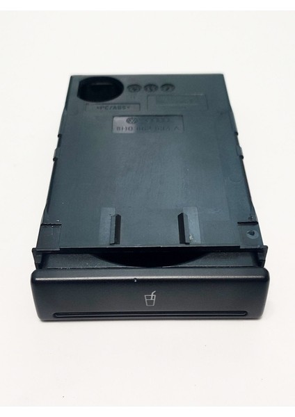 A4 B5 Bardaklık A4 Bardaklık A4 S4 B5 Oem 8D0862534A