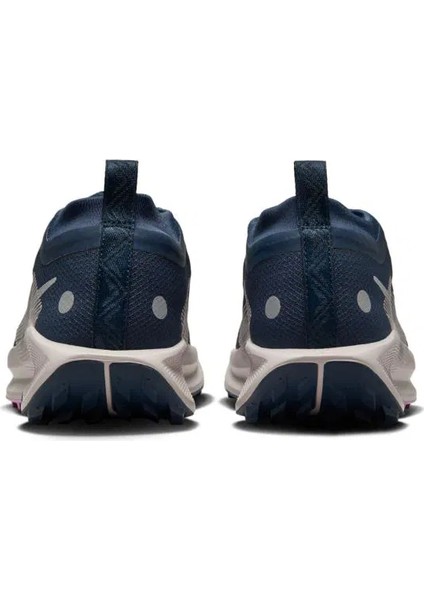 W Pegasus Trail 5 Gtx FQ0912 400 fırsatları