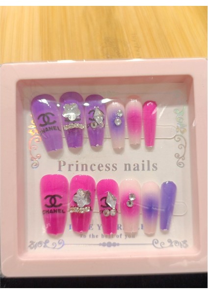 Lüks Figürlü Takma Tırnak