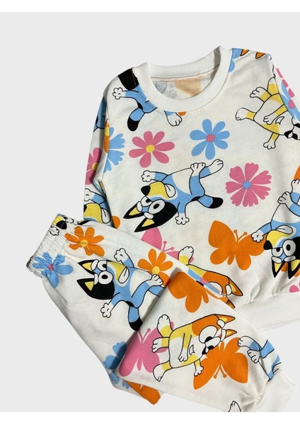 Kız Çocuk Pamuklu Şardonlu Beyaz Bluey Desenli Uzun Kollu Pijama Takımı modelleri