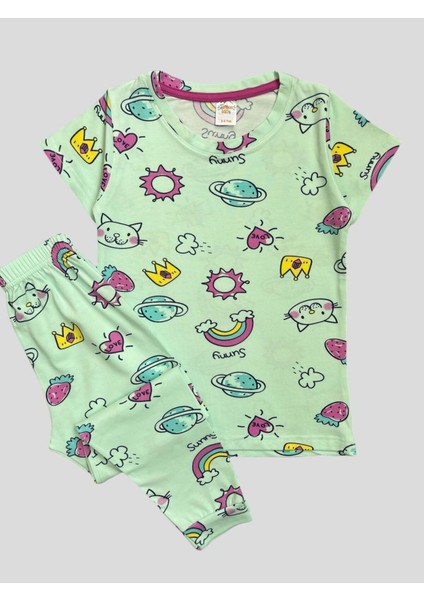 Kız Çocuk %100 Pamuklu Gökkuşağı Kedi Çilek Kalp Desenli Yeşil Kısa Kollu Yazlık Pijama Takımı