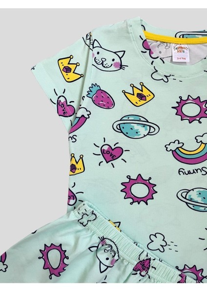 Kız Çocuk %100 Pamuklu Gökkuşağı Kedi Kalp Desenli Yeşil Kısa Kollu Şortlu Yazlık Pijama Takımı fiyatları