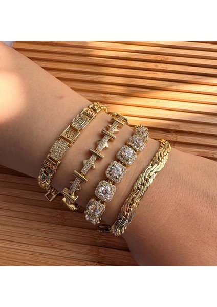 Trend Model Taşlı Çelik Gold Bileklik fırsatları