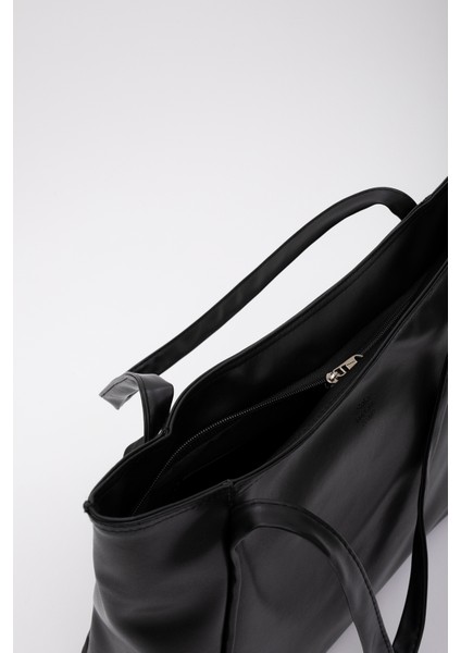 Siyah SHK90 Suni Deri Iç Bölmeli Fermuarlı El, Kol ve Omuz Shopper Çanta