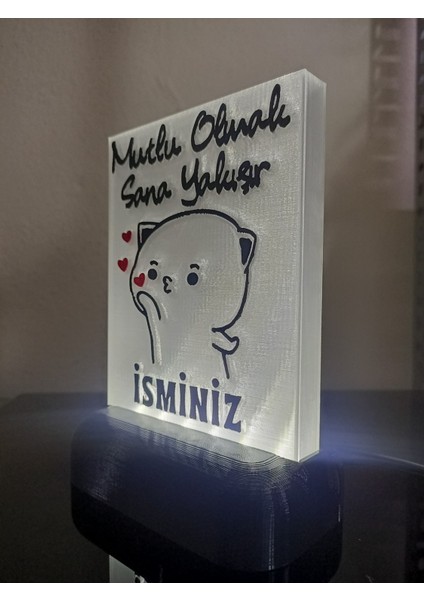 Kişiye Özel Isimli Hediyelik Kablolu LED Lamba - M19 - Mutlu Olmak Sana Yakışır - Beyaz Işıklı indirimleri