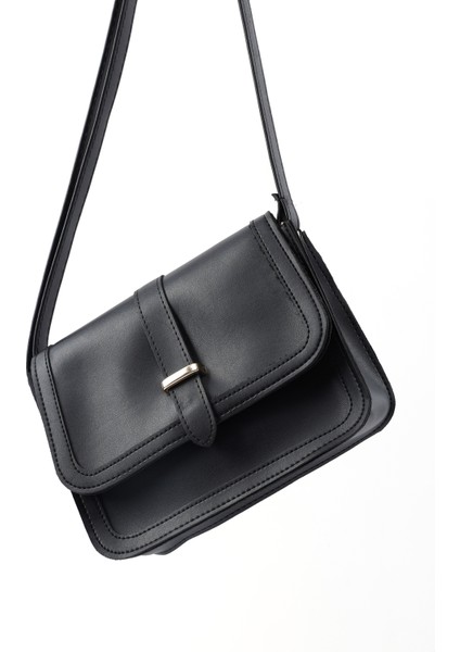 Siyah SHK127 Suni Deri Iç Fermuar Cepli Çıtçıt Kapamalı El,kol ve Omuz Çantası U:17 E:22 G:7 cm