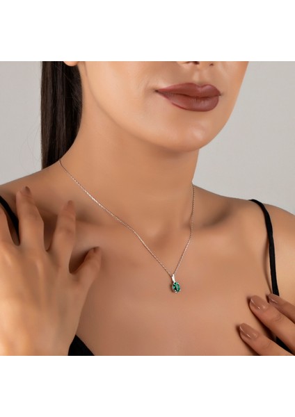 925 Ayar Gümüş Gerçek Pırlantalı Oval Zümrüt Kolye, Kadınlar Için Doğum Günü Veya Özel Gün Hediyesi fırsatları