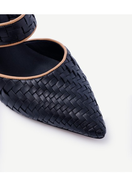 Örgü Detaylı Deri Topuklu Terlik fiyatları