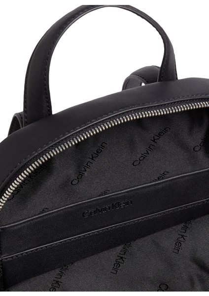 Siyah Kadın Sırt Çantası LV04F3224G modelleri