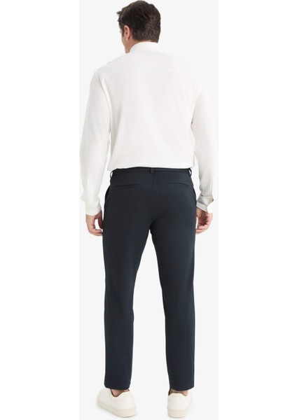 Jogger Fit Cepli Esnek Kumaş Düz Paça Pantolon T6317AZ25AU