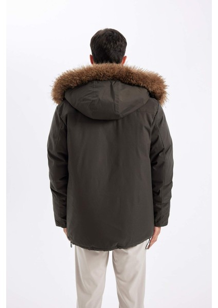 Regular Fit Kapüşonlu Fermuarlı Cepli Kürklü Mont Parka D1275AX24WN