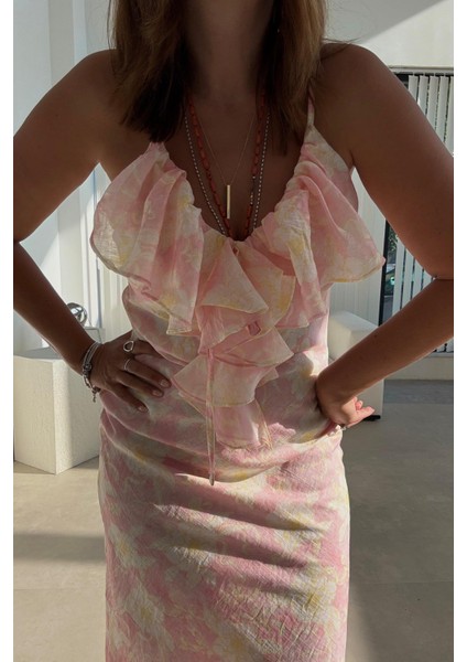 Soft Pink Desenli Elbise fırsatları