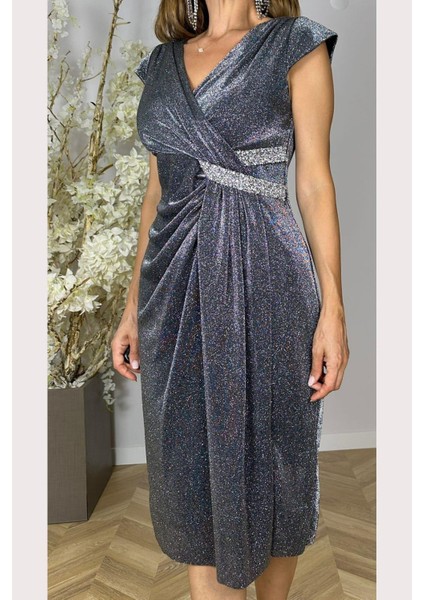 G1510 Kruvaze Yaka Taş Detaylı Simli Abiye Elbise Antrasit