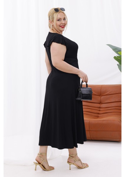 Kadın Siyah Fırfır Kol Kruvaze Yaka Büyük Beden Esnek Maxi Elbise