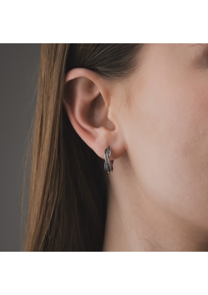 Elara Hoops Gümüş Küpe fırsatları