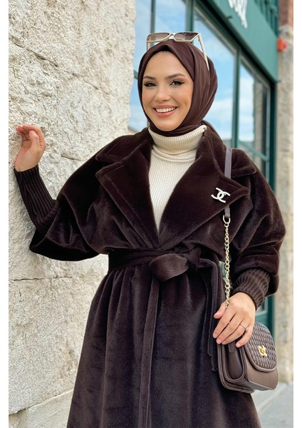 Bel Kuşaklı Yaka Taş Broş Detaylı Kaban 7874 Kahverengi modelleri