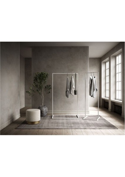 Sort Beyaz Metal Elbise Askılığı Orta modelleri