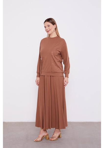 100491 Etekli Takım Önü Cep Görünümlü Kol Ucu Manşetli Omuz ve Cep Yeri Jakar Desenli Oversize Eteğin Beli Lastikli 2'li Spor Etekli Takım fiyatları