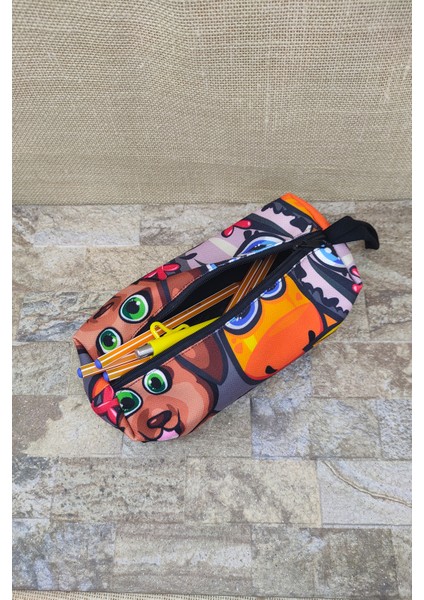 Köpek Desenli Kalemlik fiyatları