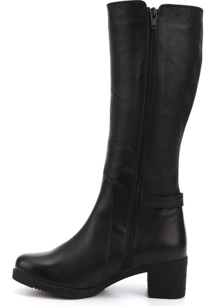 Kadın Siyah Fermuarlı Kalın Topuklu Hakiki Deri Çizme fırsatları