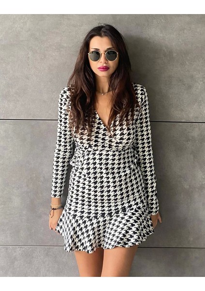 Zarif Kadın Kruvaze Yaka Kazayağı Elbise modelleri