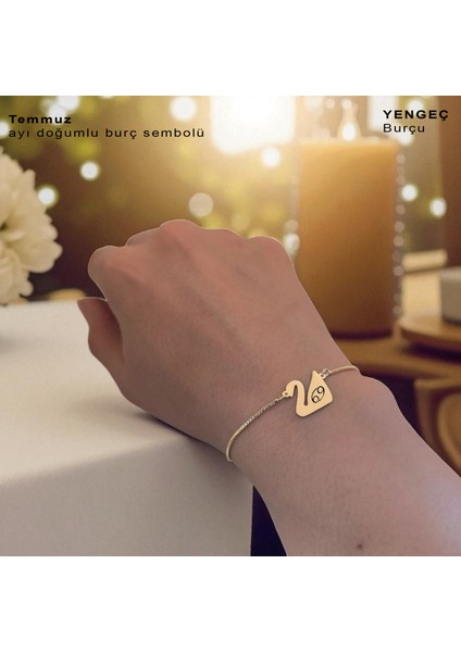 Temmuz Ayı Doğumlarına Özel Kuğu Kuşu Motifli 14 Ayar Altın Plakalı Zincirli Hediye