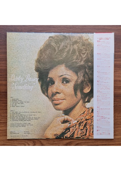 Shirley Bassey – Something fiyatları