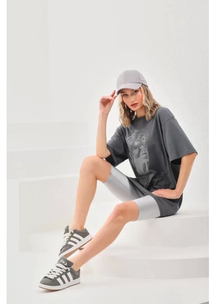 Şık Taş Desenli Oversize T-Shirt - Füme fiyatları