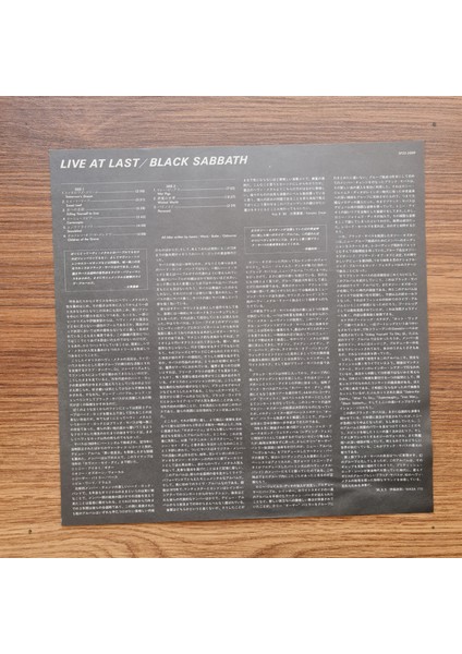 Black Sabbath – Live At Last modelleri