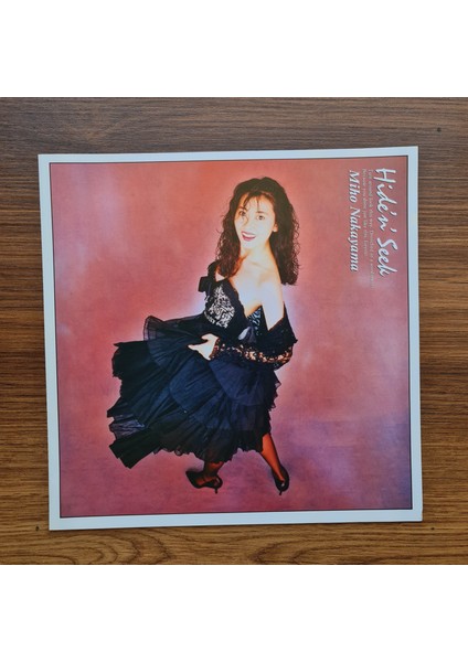 Miho Nakayama – Hide 'n' Seek modelleri