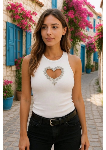 Kalp Detaylı Dekolteli Kadın Kaşkorse Bluz modelleri