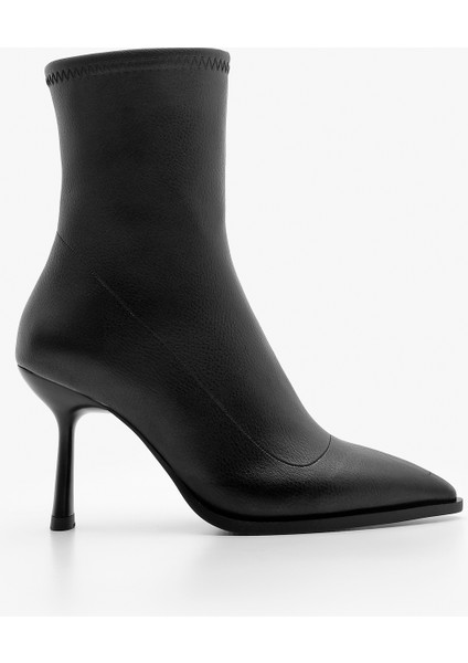 Kadın Topuklu Bot Sivri Burun Kadeh Ökçe Günlük Klasik Bot Holes Siyah modelleri