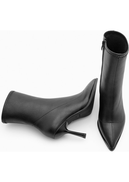Kadın Topuklu Bot Sivri Burun Kadeh Ökçe Günlük Klasik Bot Holes Siyah