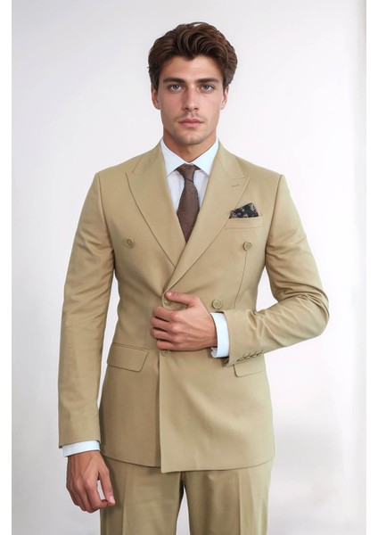 Geniş Sivri Yakalı Slim Fit Bej Erkek Kruvaze Takım Elbise - Wessi fırsatları