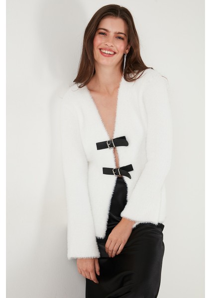 Premium Regular Fit V Yaka Çift Kemerli Peluş Hırka Bayan Hırka 680HI00112 indirimleri