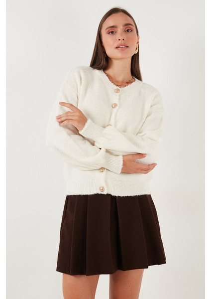 Premium Regular Fit Bisiklet Yaka Yumuşak Dokulu Hırka Bayan Hırka 680HI00147 indirimleri