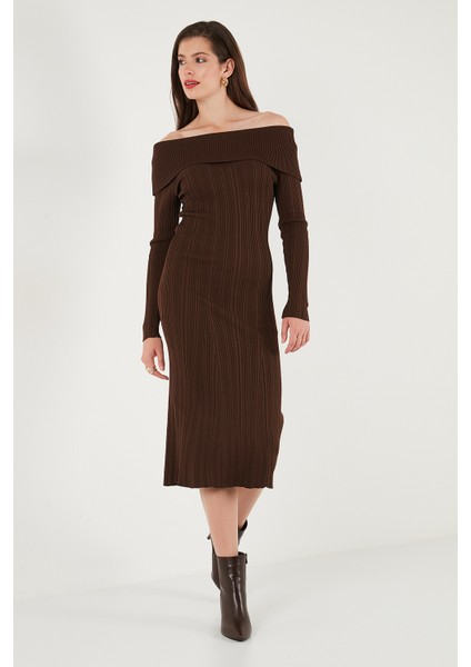 Premium Fitilli Carmen Yaka Slim Fit Midi Boy Triko Elbise Bayan Elbise 680EL00033 modelleri