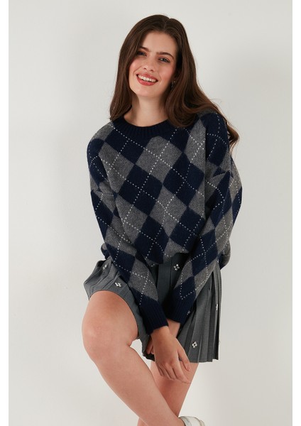 Oversize Fit Bisiklet Yaka Baklava Desenli Kazak Bayan Kazak 4615579 fiyatları