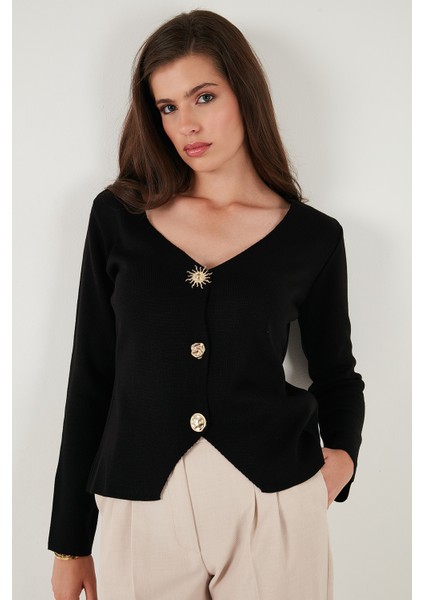 Premium Regular Fit V Yaka Düğmeli Triko Hırka Bayan Hırka 680HI00121 fırsatları