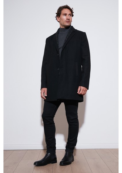 Yırtmaçlı Slim Fit Mono Yaka Kaşe Kaban Erkek Kaban 58400589 fırsatları