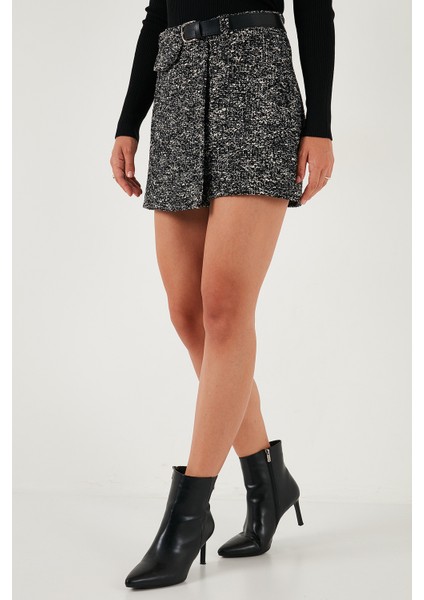 Pamuklu Kırçıllı Relaxed Fit Mini Boy Kemerli Şort Etek Bayan Şort Etek 611SR0083 indirimleri