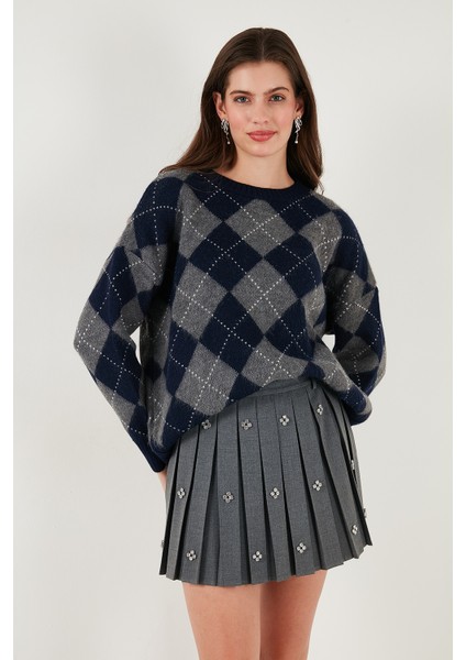 Oversize Fit Bisiklet Yaka Baklava Desenli Kazak Bayan Kazak 4615579 fırsatları