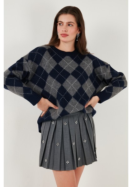 Oversize Fit Bisiklet Yaka Baklava Desenli Kazak Bayan Kazak 4615579