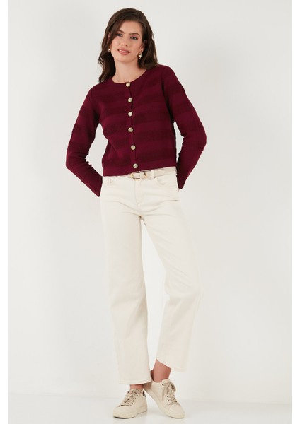 Premium Regular Fit Bisiklet Yaka Düğmeli Dokulu Triko Hırka Bayan Hırka 680HI00337